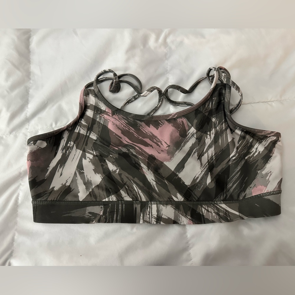 Sports bra